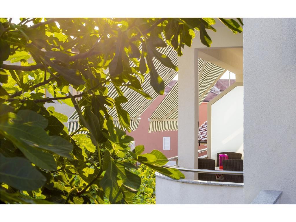 Charming Seaside Apartments Noa & Jakov, Zaboric Sibenik Rom bilde