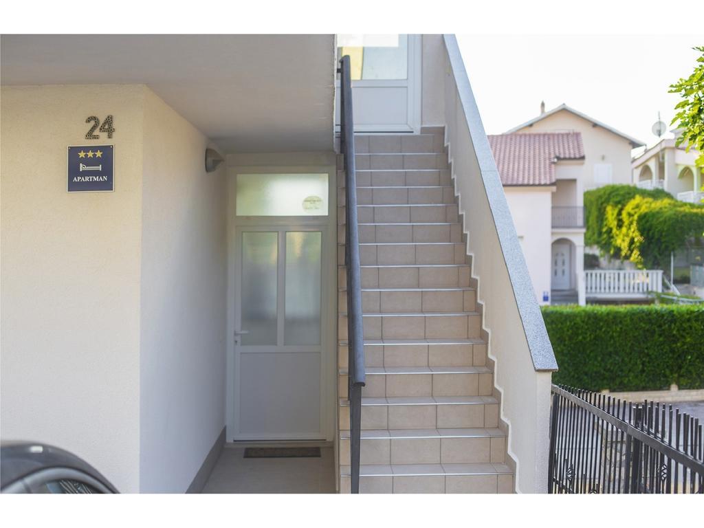 Charming Seaside Apartments Noa & Jakov, Zaboric Sibenik Rom bilde